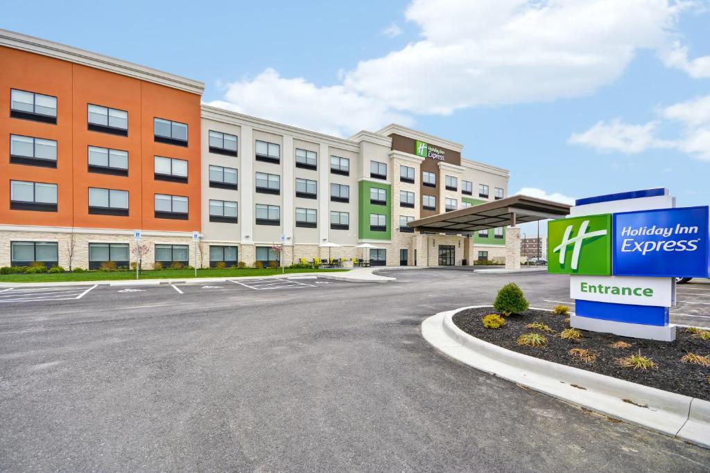 埃文斯维尔Holiday Inn Express - Evansville, an IHG Hotel的建筑酒店形象