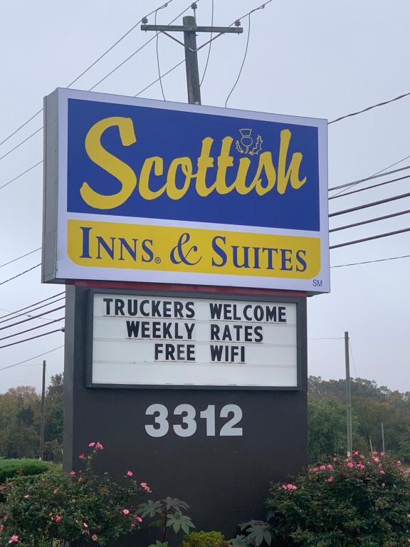 博登镇Scottish Inns and Suites- Bordentown, NJ的索特克斯的符号,符号