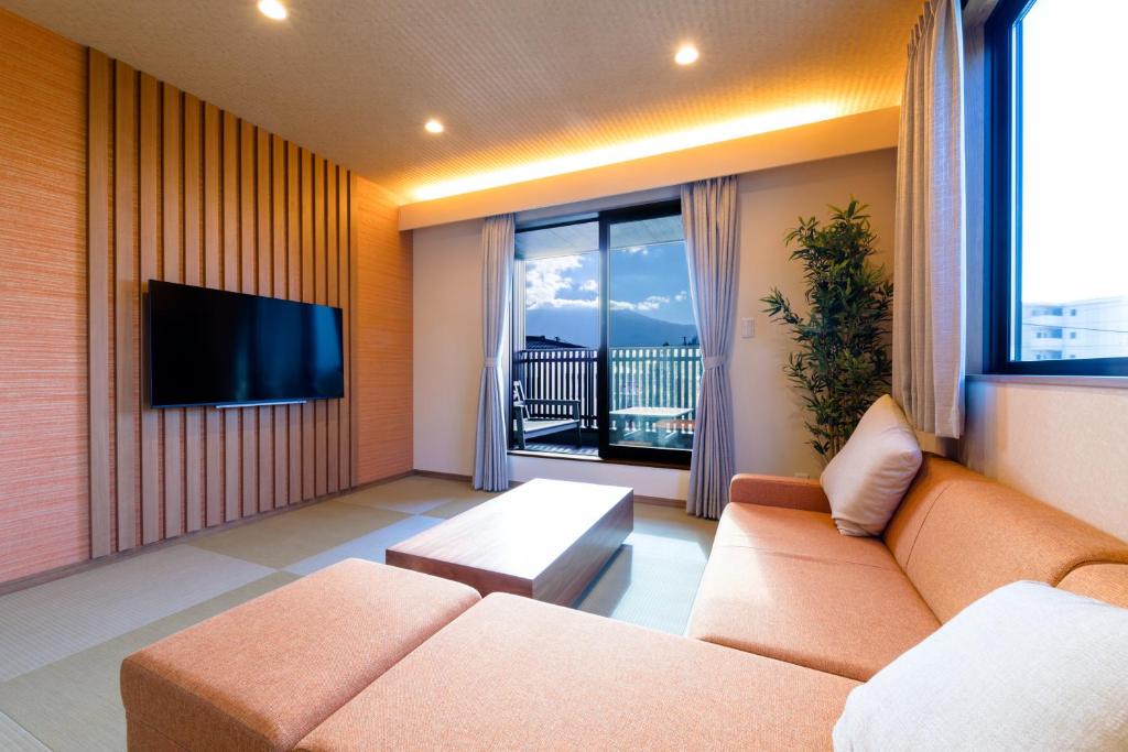 富士河口湖01 Resort Club -結YUI-的相册照片