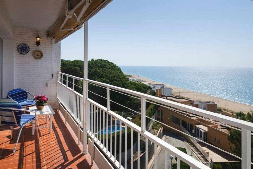P2 Bruc impresionantes vistas al mar Canet的阳台或露台