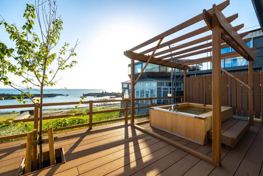 叶山町StellaStoria HAYAMA Seaside house with open-air bath的相册照片