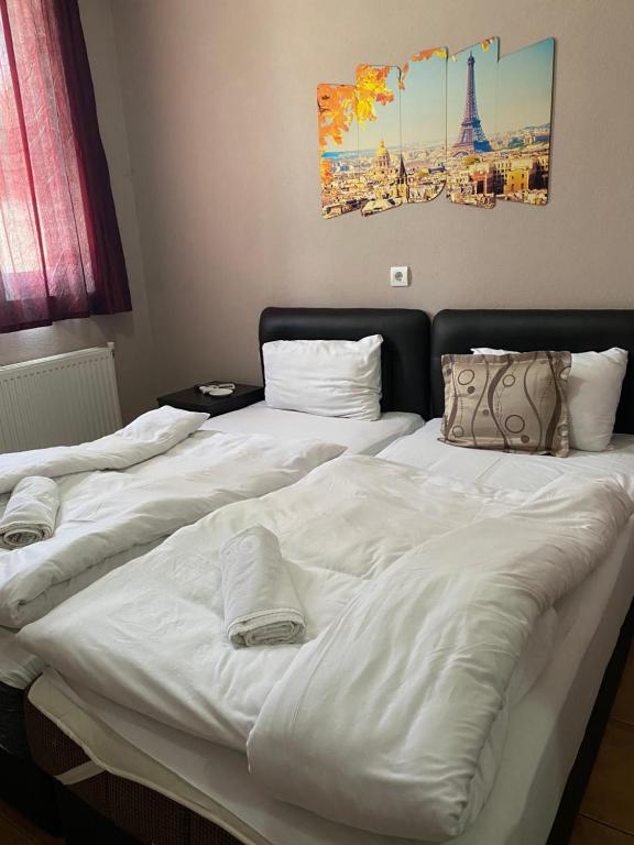 Hotel Etno Selo Timcevski客房内的一张或多张床位