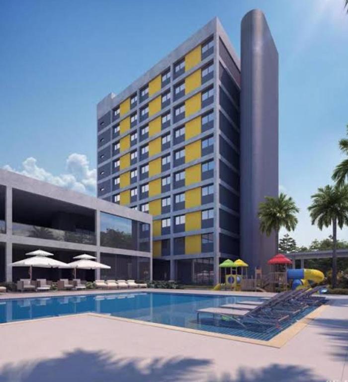 佩尼亚Solar Pedra da Ilha的 ⁇ 染酒店,带游泳池