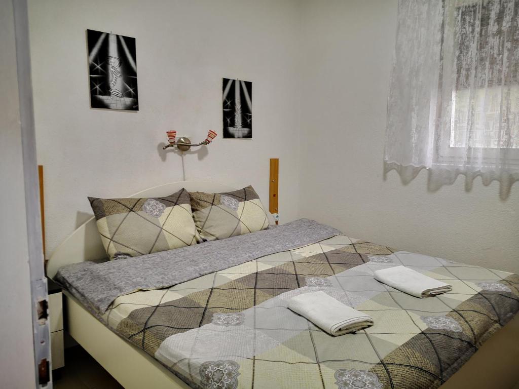 维拉艾洛斯公寓客房内的一张或多张床位