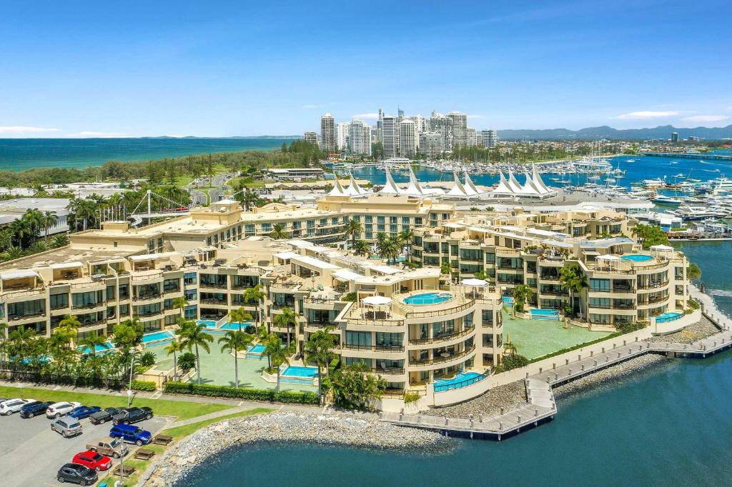 Palazzo Versace Gold Coast - Important Announcement From 1 August 2023, the hotel will not be operating as the Palazzo Versace The hotel will remain operational from 1 August 2023 under a new brand鸟瞰图