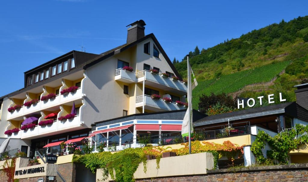 科赫姆Flair Hotel am Rosenhügel - Garni的山丘酒店