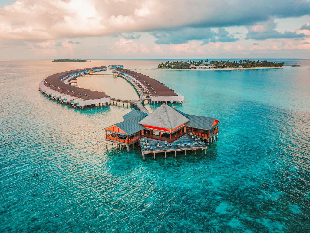 The Standard, Huruvalhi Maldives鸟瞰图