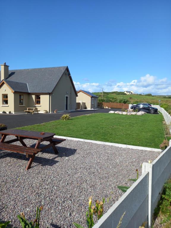 瓦伦西亚岛Country Cottage Apartment Valentia Island Kerry的相册照片