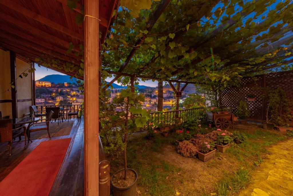 山景或在酒店看到的山景