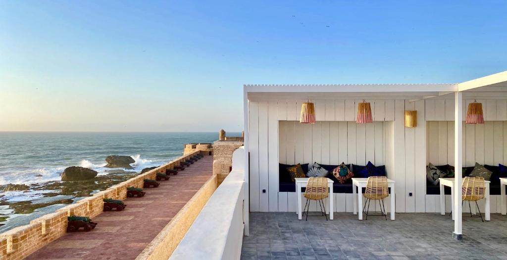 索维拉Hostel La Smala的海景海滨别墅