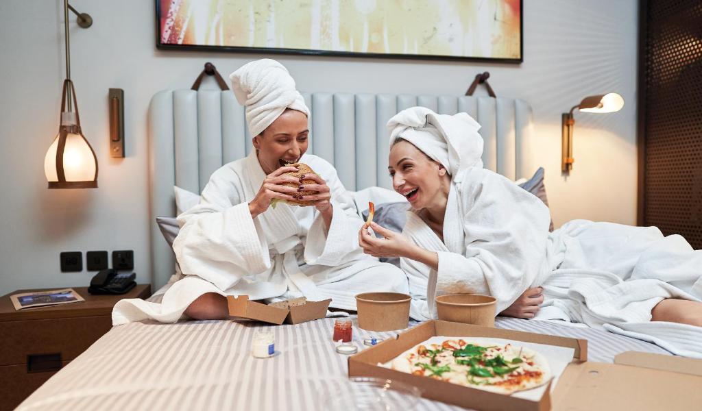入住Revier Hotel - Dubai的客人