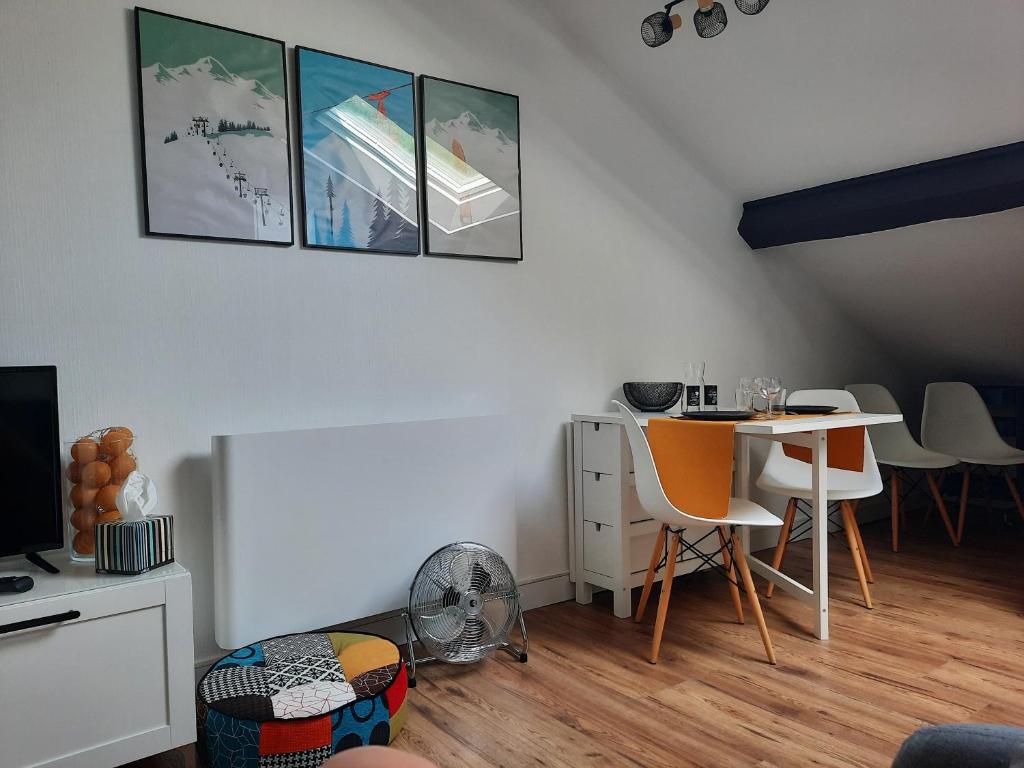 UssatSuperbe appartement pour 2, au cœur de l'Ariège!的相册照片