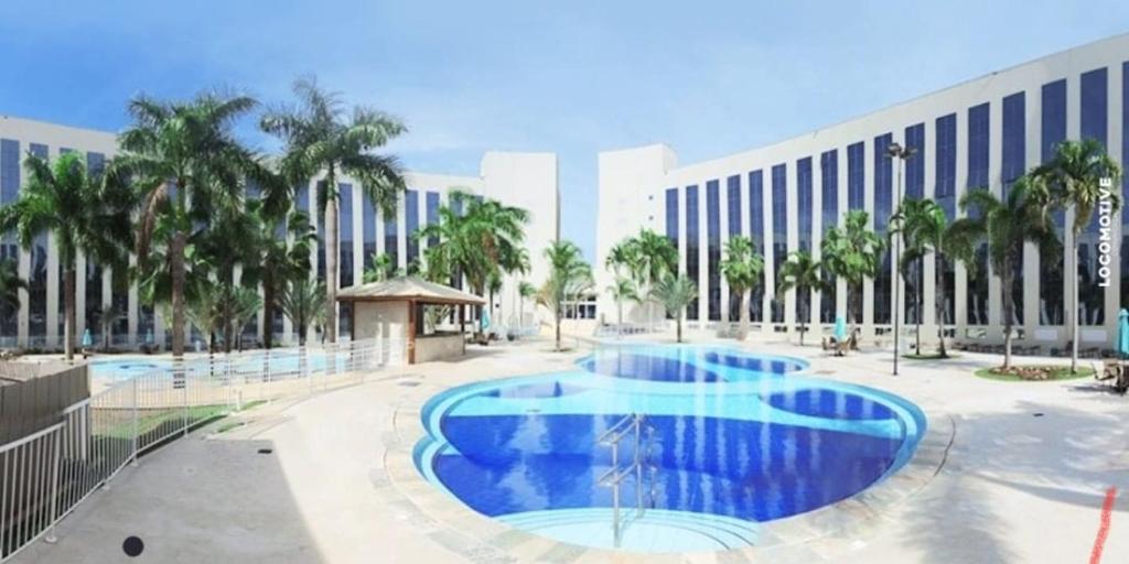 Condominio Barretos Thermas Park - Condohotel内部或周边的泳池