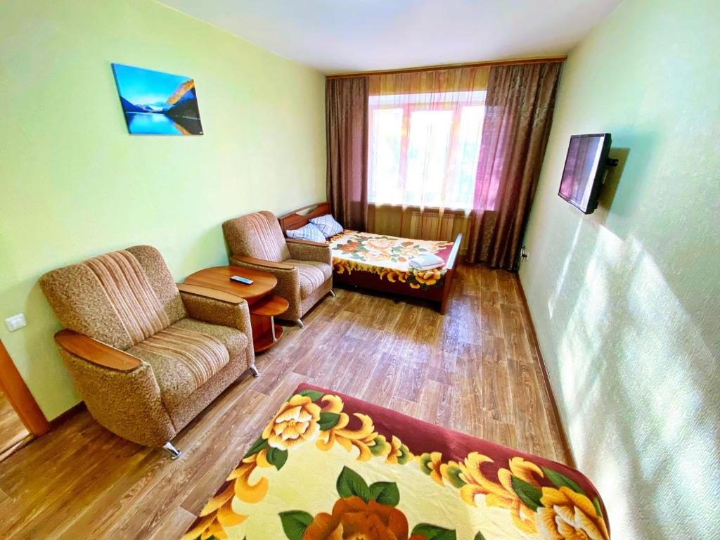 Baikal Apartment Vokzalnaya 14的休息区