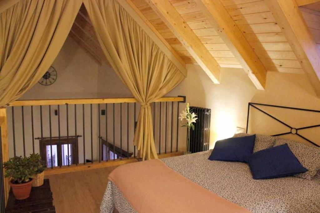 Casa Albana Pirineos客房内的一张或多张床位