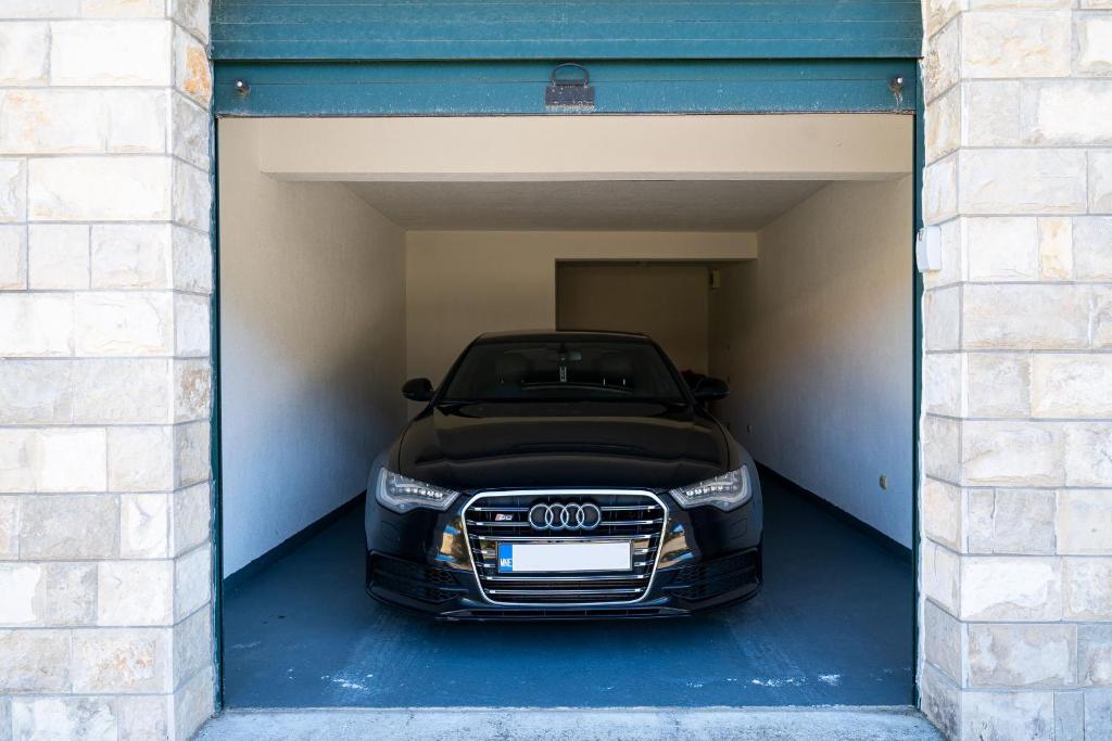 Boka View Luxury Suite - With free Garage Parking平面图