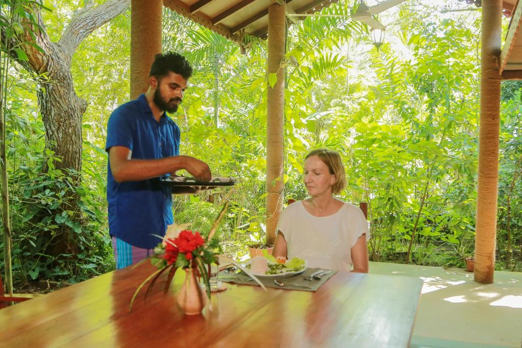 坦加拉Nature Lanka Ayurveda Resort - All Meals and Ayurveda Treatments with Yoga的相册照片