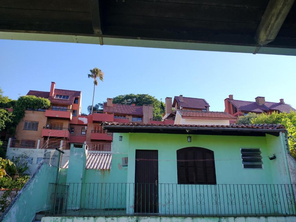 阿雷格里港Espaço Trilegal的建筑背景景观