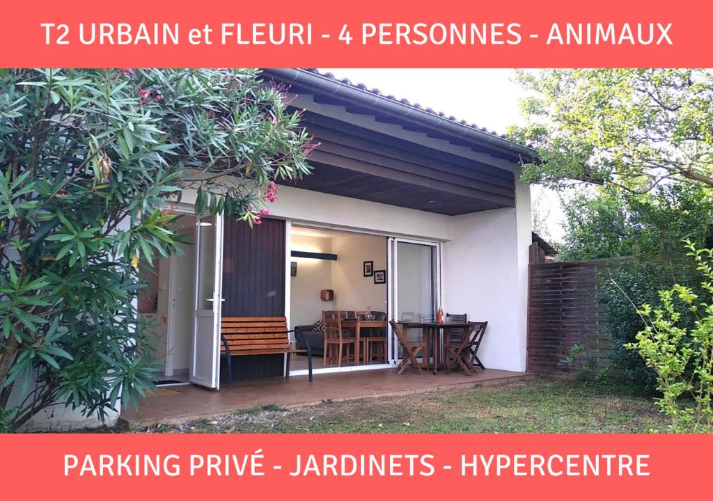塔尔诺斯Le Baionarena 4 pers-terrasse-parking-hypercentre的房屋照片的拼贴