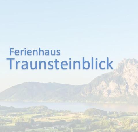 NachdemseeFerienhaus Traunsteinblick的读到被山所批评的füramineskritkk的标志