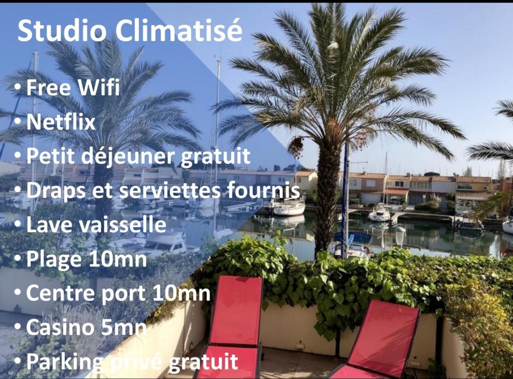 阿格德角Cap Capistol Studio avec terrasse, vue port的度假村设施的海报