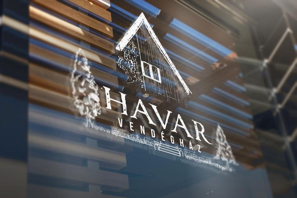 马特劳森蒂姆赖HAVAR Resort的黑奴珠宝店的标志