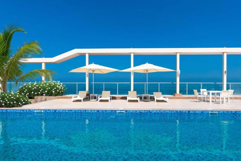 拉斯阿尔卡麦Summer By The Sea Ultra Luxe 1 bedroom Apartment with a private beach - Al Marjan Island的相册照片