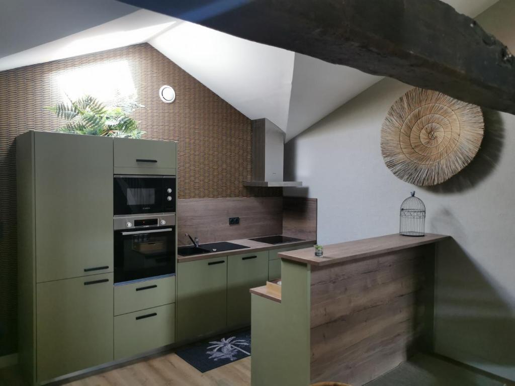 La Canopée的厨房或小厨房