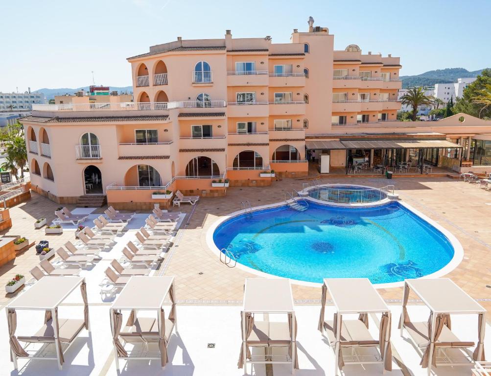 圣安东尼奥Rosamar Ibiza Hotel的相册照片