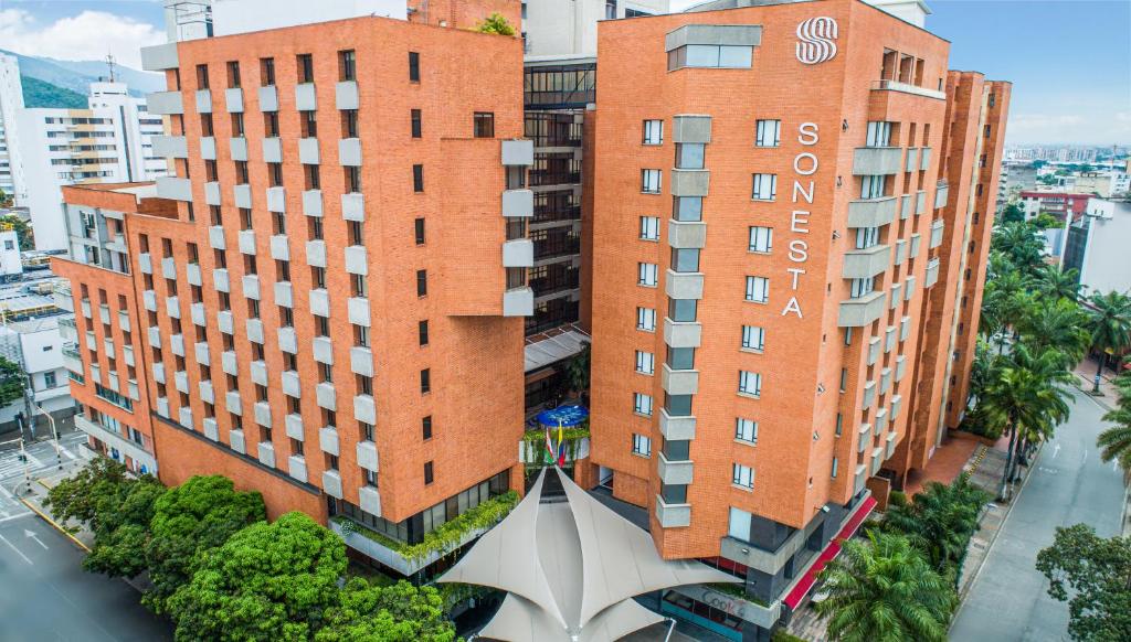 卡利Sonesta Hotel Cali的新加坡苏顿酒店空中景观