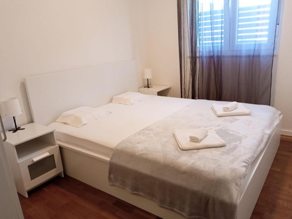 斯普利特Apartment Paola with free private parking place的相册照片