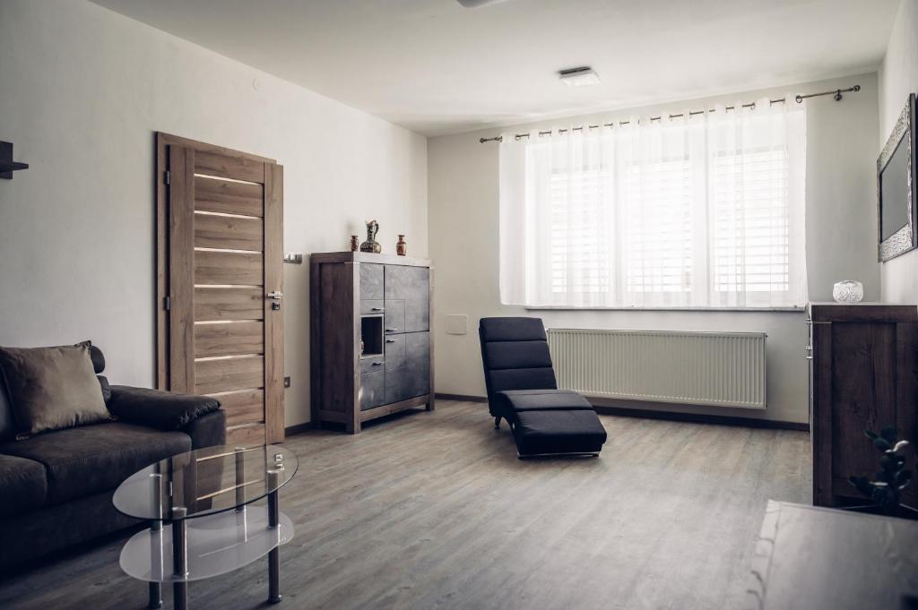 Apartmán vinařství Dočkal - Sklep u Barborky的休息区