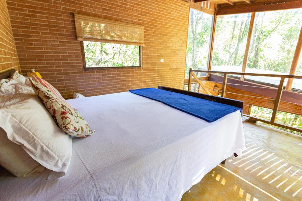 Oca Paraty Chalé Ecológico客房内的一张或多张床位