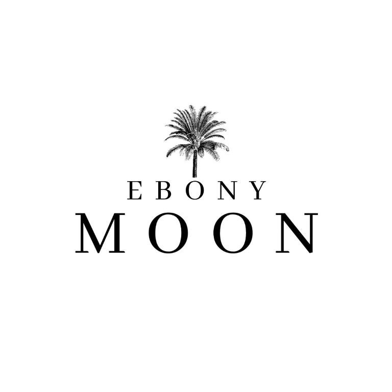 乌姆塔塔Ebony Moon的白底的棕榈树,词借妈妈