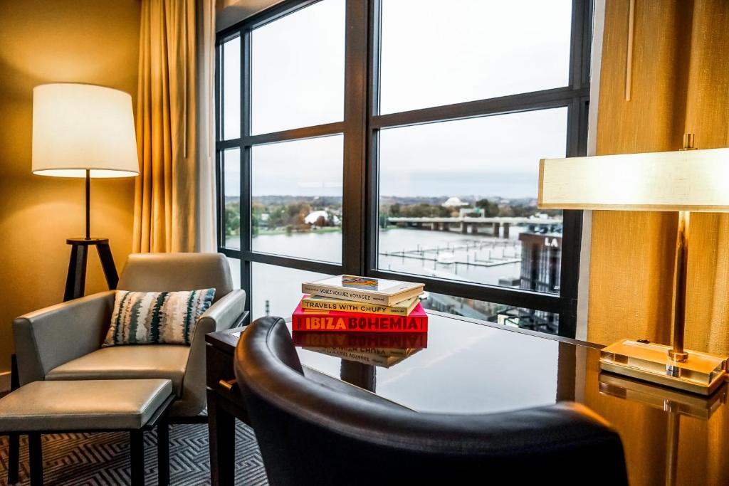 InterContinental - Washington D.C. - The Wharf by IHG的休息区