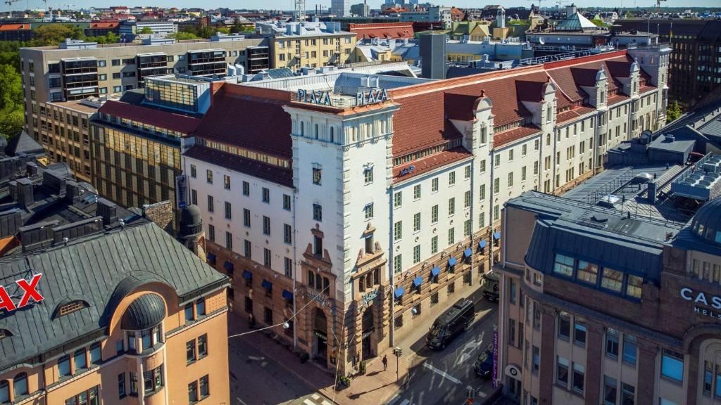 赫尔辛基赫尔辛基丽笙广场酒店的城市空中景观和建筑