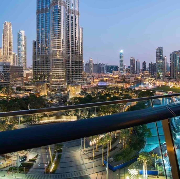 迪拜Magnificent Stunning 3 BR With Burj Khalifa View的相册照片