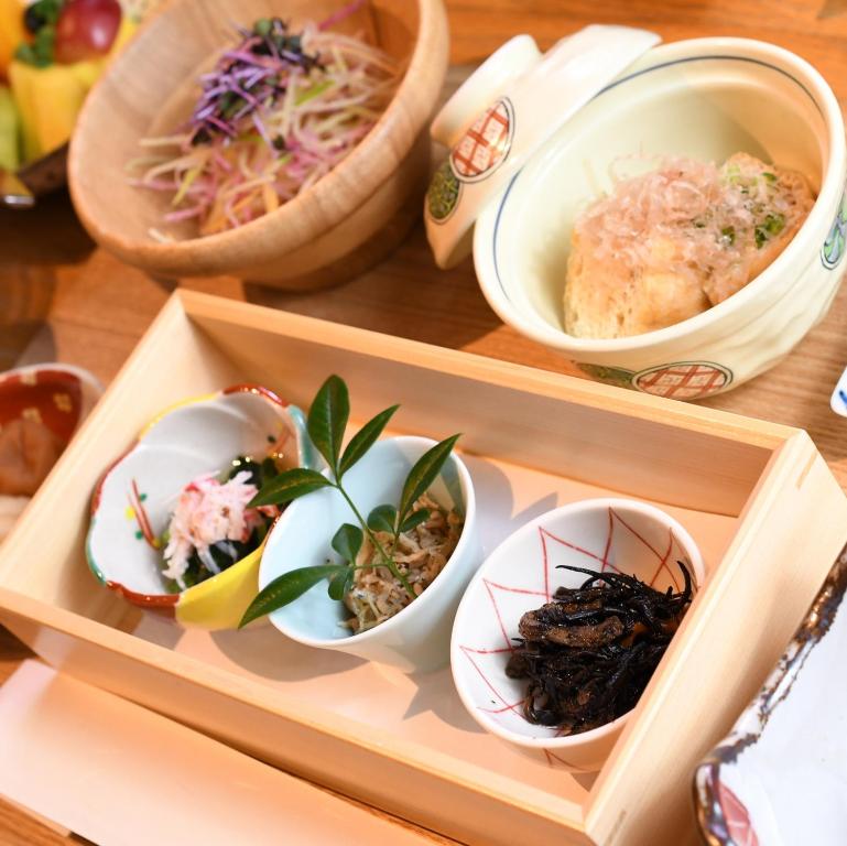 Hakone Gora Byakudan提供给客人的午餐和/或晚餐选择