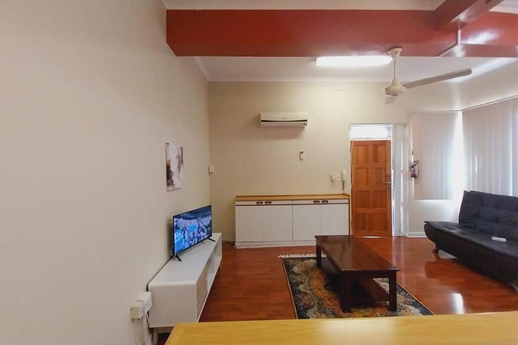 Spacious 1 Bedroom, Self Catering Apartment in Glenwood, Durban平面图