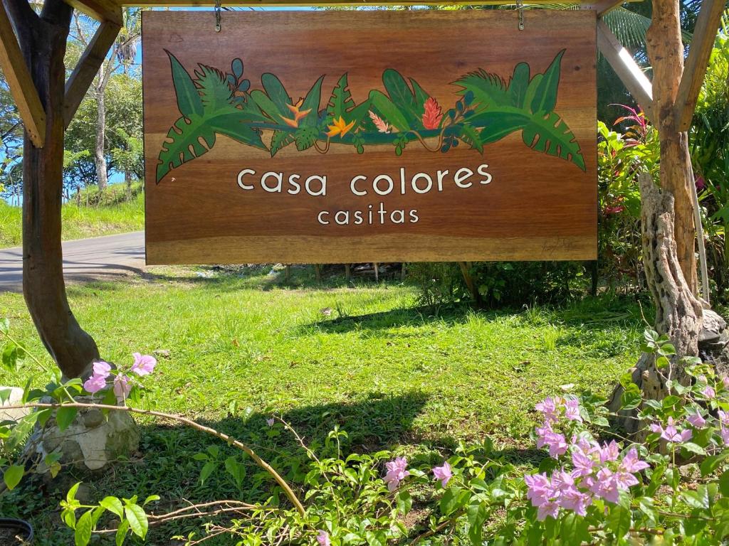 蒙特苏马Casa Colores的一种表示casa colucos城堡的标志