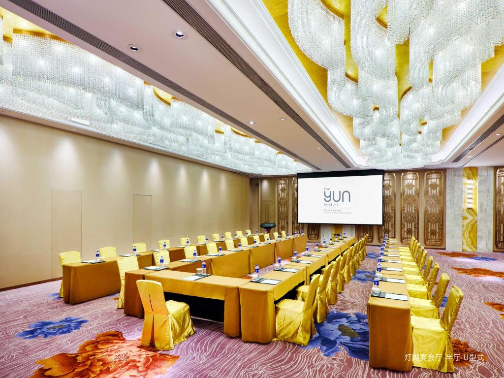 佛山南海瞻云酒店-近琶洲会馆商务区和&#47;或会议室