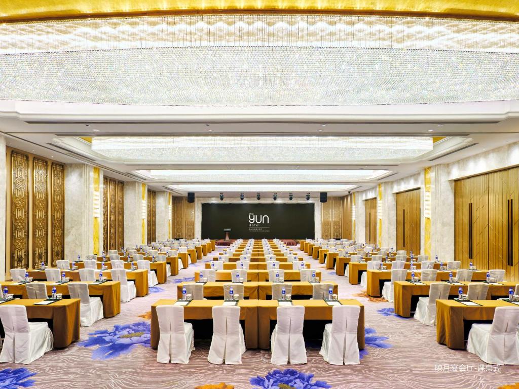 佛山南海瞻云酒店-近琶洲会馆商务区和&#47;或会议室
