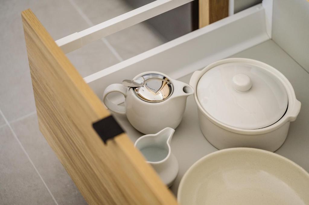 Nesuto Docklands的咖啡和沏茶工具