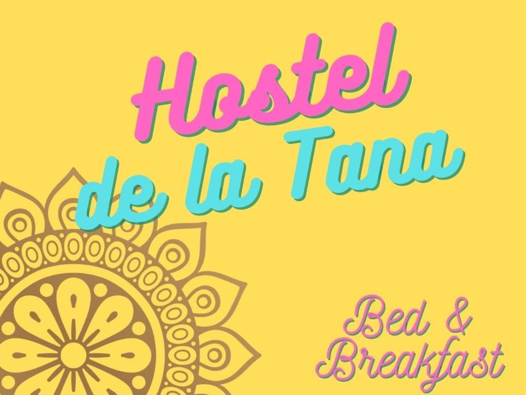 圣拉斐尔Hostel De La Tana的祝愿一个在孟买的哈利,多彩