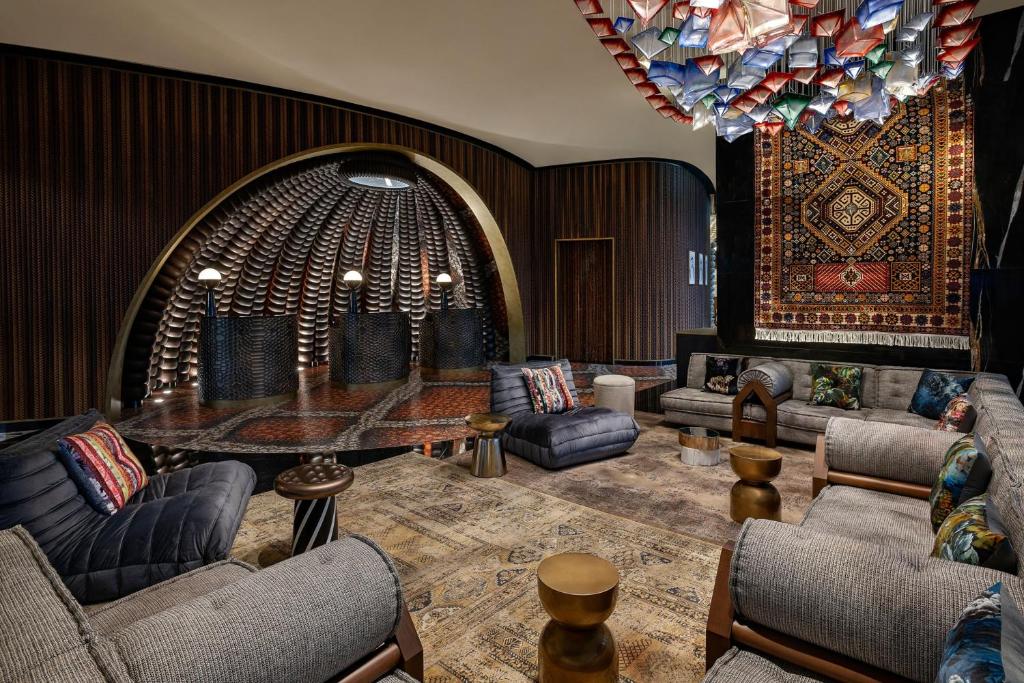W Dubai - Mina Seyahi的休息区