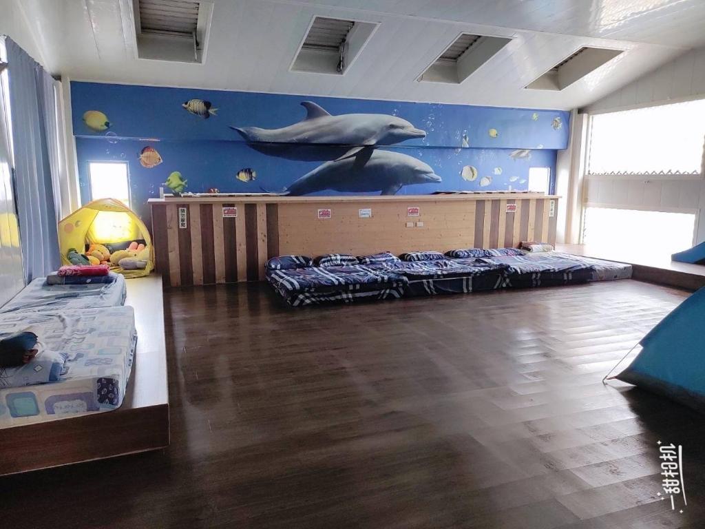 海豚城堡評價、特色體驗、親子友善住宿資訊 – 寬敞親子房與貼心管家服務 - 照片 1