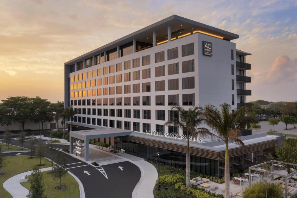 黎明城AC Hotel by Marriott Fort Lauderdale Sawgrass Mills Sunrise的一位艺术家绘制了计划中的酒店