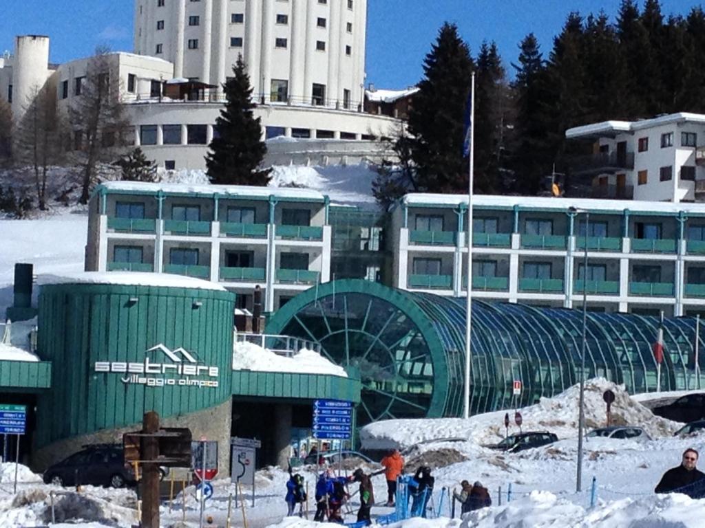 塞斯特雷Olimpic Village TH Sestriere apartments的相册照片