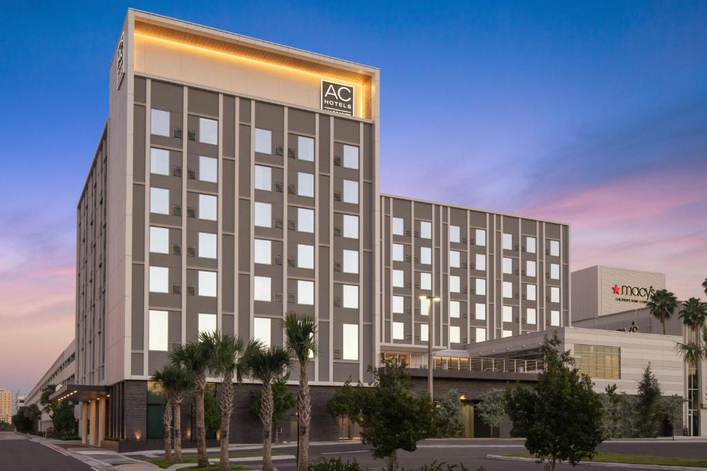 迈阿密AC Hotel by Marriott Miami Dadeland的计划在毫克赌场建造的旅馆 ⁇ 染