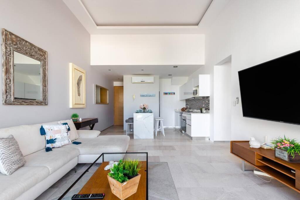 View of Penthouse: Architecture, History, Sustainability, Materials, And ...